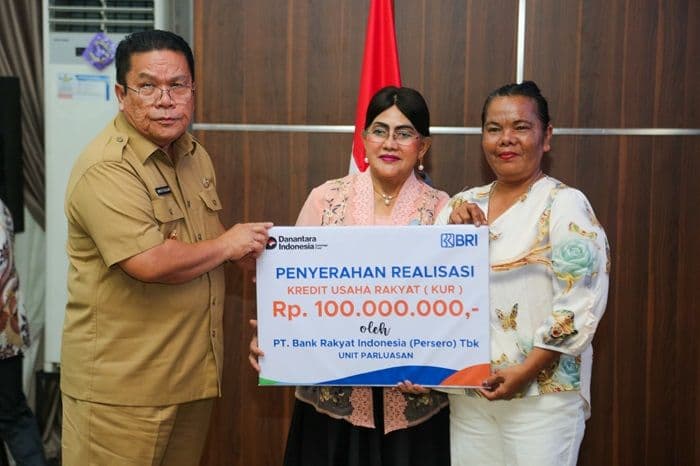 bik_2025_di_pematangsiantar_wali_kota_dorong_akses_keuangan_merata_untuk_semua_warga