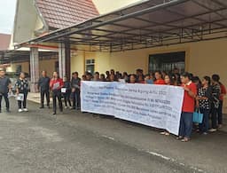 dosen_uda_desak_kemendiktisaintek_fasilitasi_penyelesaian_konflik_dualisme_kampus