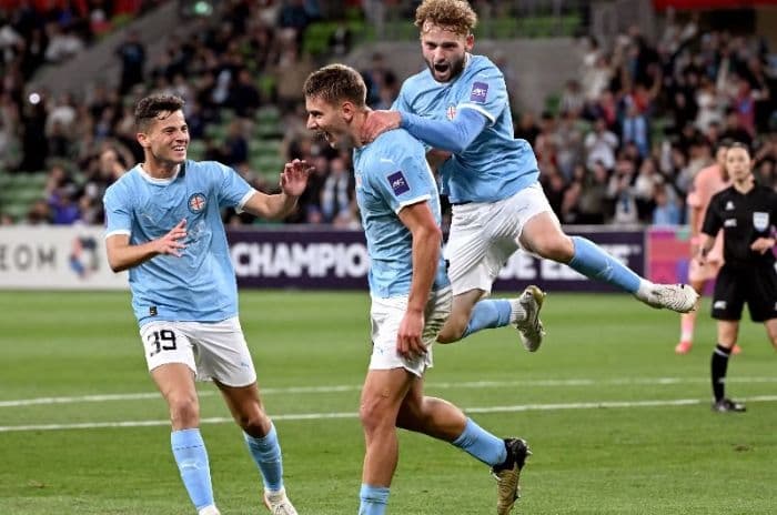 machida_zelvia_kalah_dramatis_gol_nabbout_menit_908_menangkan_melbourne_city