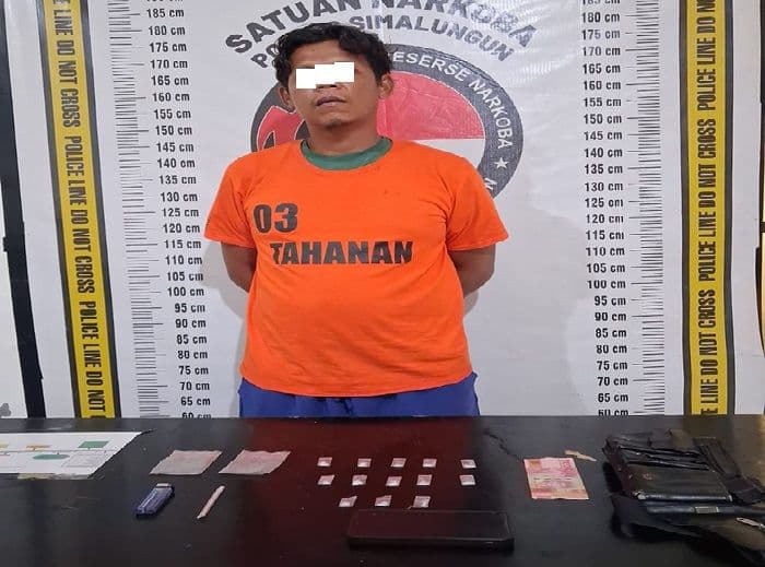 polres_simalungun_tangkap_pengedar_sabu_di_gubuk_barang_bukti_269_gram_disita