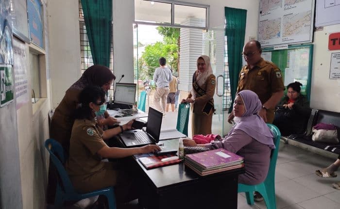 51_orang_di_siantar_sudah_nikmati_pemeriksaan_kesehatan_gratis_