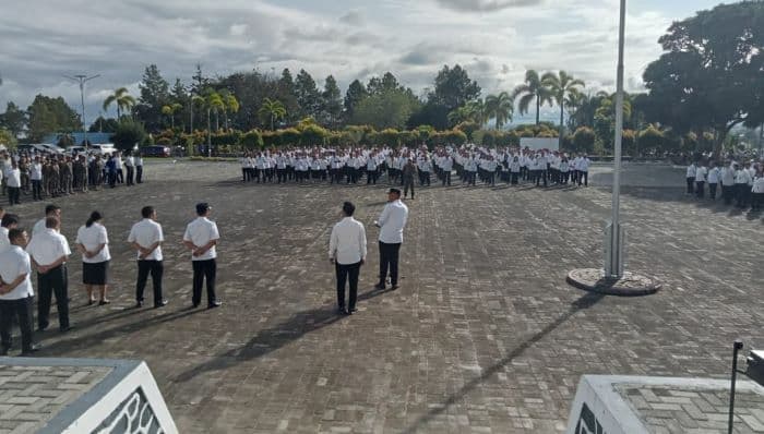 bupati_toba_ultimatum_asn_tinggalkan_pola_lama_dan_bekerja_sesuai_aturan