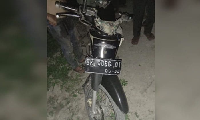 mr_x_tewas_ditabrak_kereta_api_di_asahan_sepeda_motornya_tertinggal