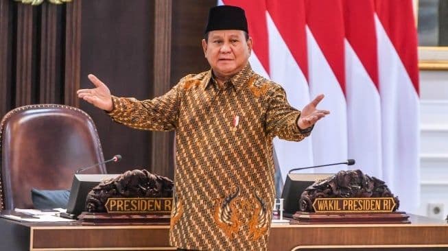 prabowo_buat_tiga_langkah_strategis_untuk_stabilkan_ekonomi_indonesia