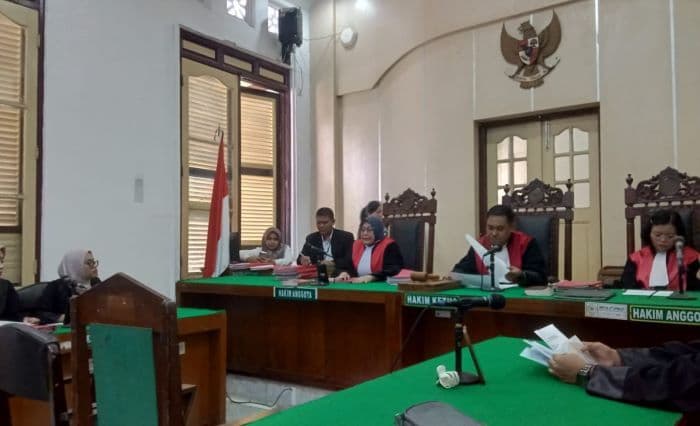jadi_kurir_800_gram_sabu_pn_medan_vonis_warga_sumbar_15_tahun_penjara