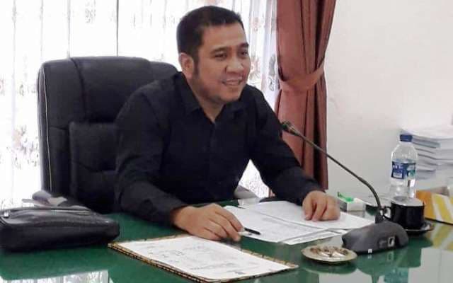 ketua_komisi_ii_dprd_siantar_pemko_tidak_terbuka_kondisi_pd_paus