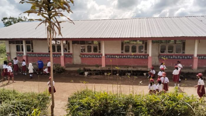 sejak_1970_sekolah_di_simalungun_ini_belum_ada_listrik