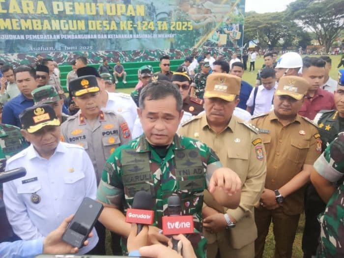 jenderal_maruli_simanjuntak_program_sumur_bor_tni_ad_jangkau_air_bersih_warga_pelosok