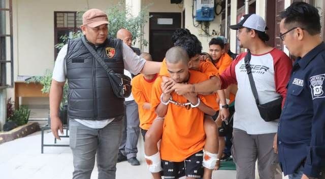 sindikat_curanmor_didalangi_satu_keluarga_di_karo_ditembak_petugas_