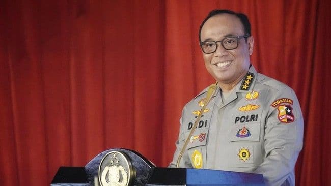 kapolri_tunjuk_komjen_dedi_prasetyo_jadi_wakapolri_baru
