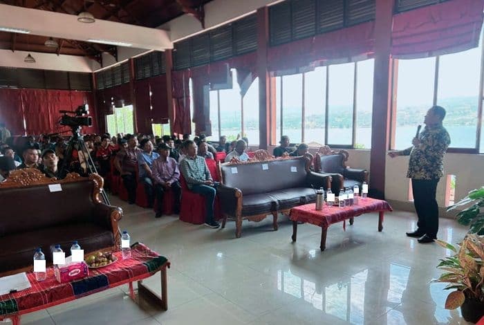 rapidin_simbolon_ajak_relawan_pancasila_jadi_penjaga_ideologi_dan_lingkungan_danau_toba