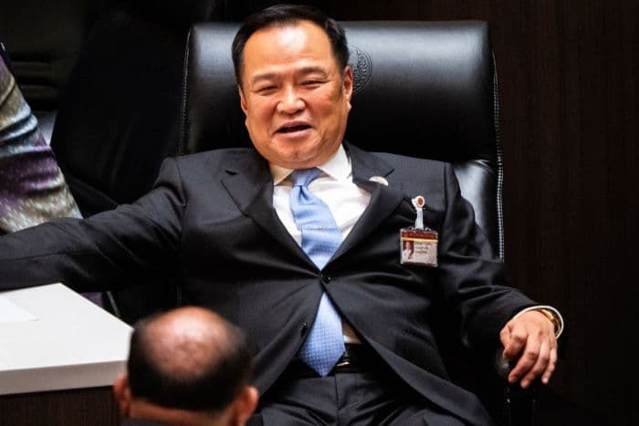 anutin_charnvirakul_terpilih_jadi_pm_thailand_thaksin_shinawatra_kabur_ke_dubai