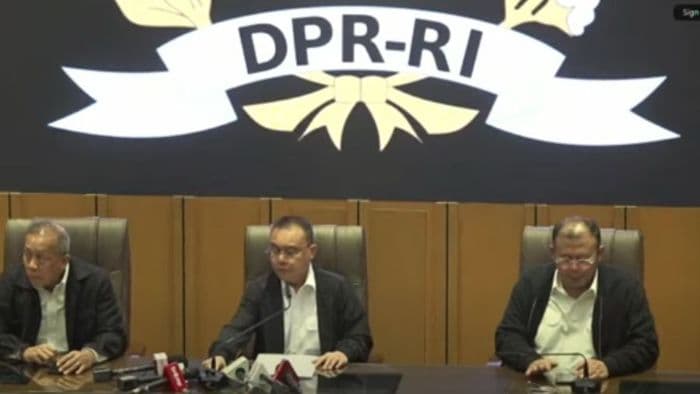 dpr_ri_tanggapi_178_tuntutan_rakyat_sepakati_6_poin_keputusan