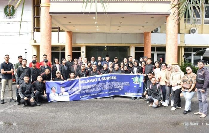 paskibraka_sibolga_tour_wisata_ke_samosir_usai_sukses_tugas_hut_ri