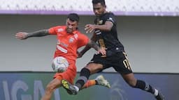 borneo_samarinda_unggul_10_atas_dewa_united_di_babak_pertama_liga_super