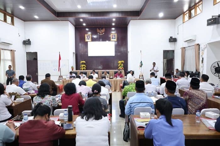 public_hearing_ranperda_insentif_guru_keagamaan_di_pematangsiantar
