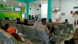 ratusan_pasien_manfaatkan_program_uhc_prioritas_sumut_di_rsu_haji_medan_