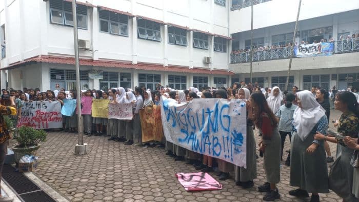 gagal_snbp_ratusan_siswa_smkn_10_medan_demo