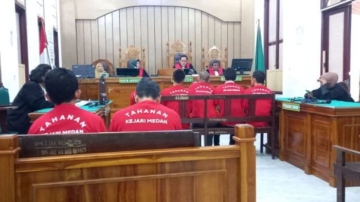 jpu_kejari_medan_tak_berdaya_lima_terdakwa_kasus_pencurian_divonis_bebas