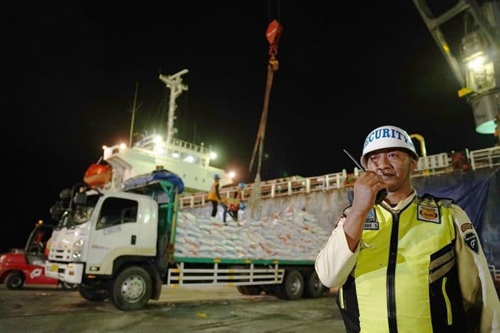 pelindo_pastikan_kelancaran_logistik_selama_ramadan_1446h