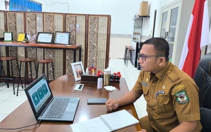 sebelum_dicopot_dari_kadis_sosial_pardomuan_pernah_curhat_punya_anggota_sedikit
