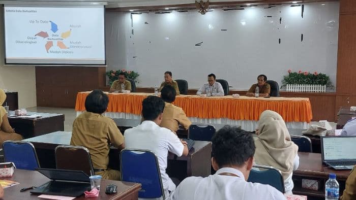 pemkab_tapsel_dorong_penguatan_data_untuk_perencanaan_pembangunan