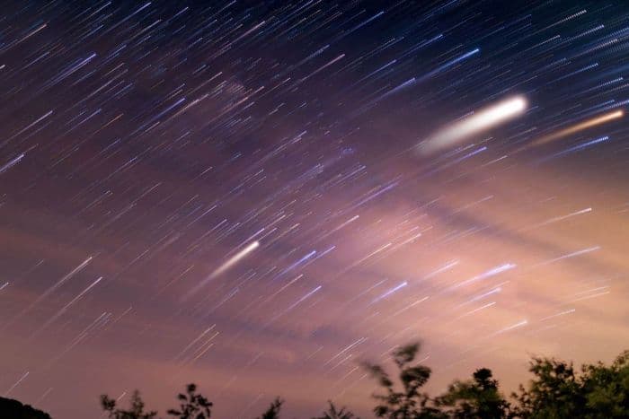 7_fenomena_langit_menakjubkan_yang_bisa_disaksikan_di_agustus_2025