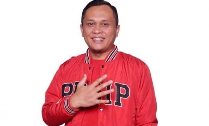 pengunjung_tewas_diduga_overdosis_dprd_sumut_desak_cafe_star_light_ditutup_