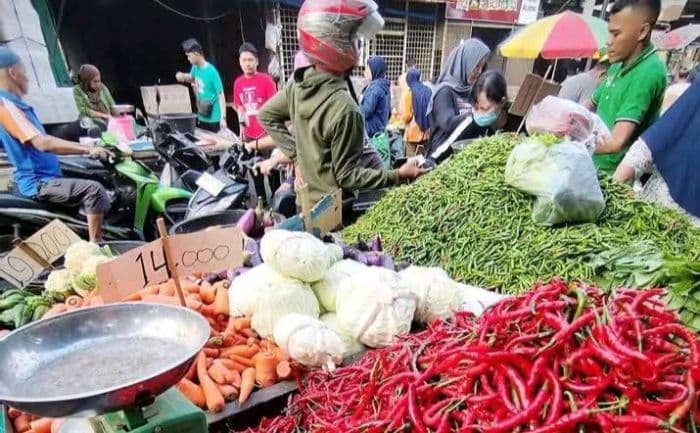 harga_cabai_meroket_di_deli_serdang_pedagang_dan_pembeli_tertekan