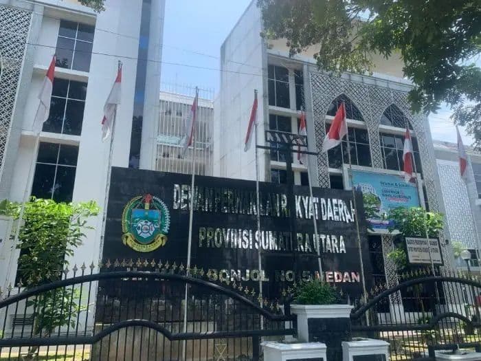 ini_sembilan_rincian_penghasilan_anggota_dprd_sumut
