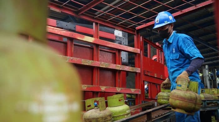 pertamina_tambah_146_ribu_tabung_lpg_3_kg_selama_libur_maulid_di_medan