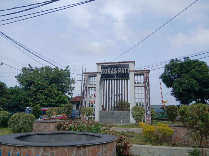 dinas_pkp_siantar_laporkan_hilangnya_patung_boraspati_simpang_karangsari