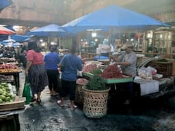 harga_cabai_dan_bawang_kembali_normal_di_siantar_cabai_merah_rp40000_per_kilogram