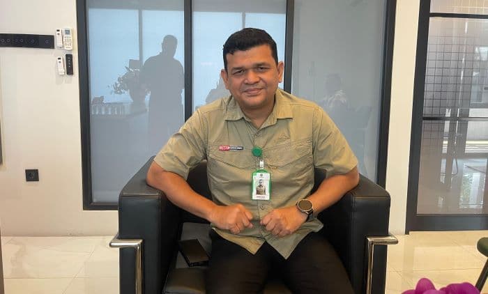 macet_akibat_parkir_berlapis_dishub_medan_segera_tertibkan_jalan_nibung_raya_