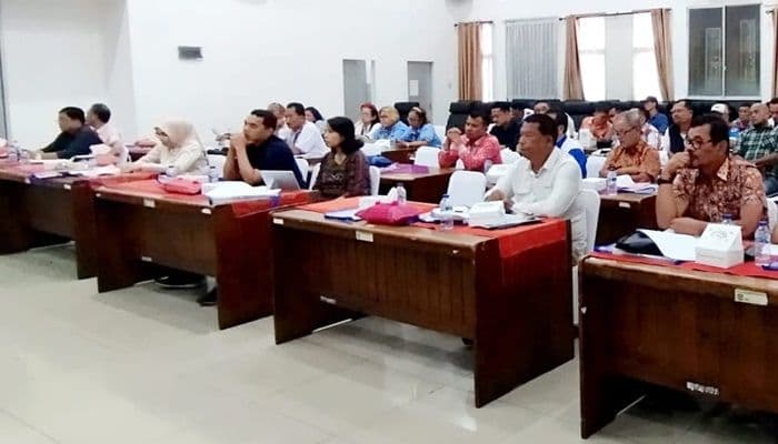 peluang_kerja_warga_siantar_meluas_dprd_bahas_perlindungan_tenaga_lokal