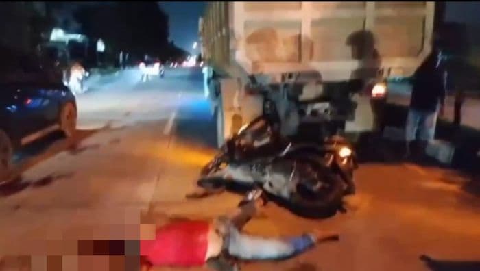 pengendara_sepeda_motor_tabrak_truk_berhenti_di_jalan_cemara_satu_tewas
