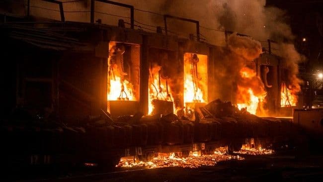 rumah_hakim_pn_medan_khamozaro_waruwu_terbakar_usai_terima_telepon_misterius_ikahi_desak_polisi_usut