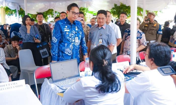 rico_waas_targetkan_50_ribu_lapangan_kerja_job_fair_medan_jadi_langkah_nyata