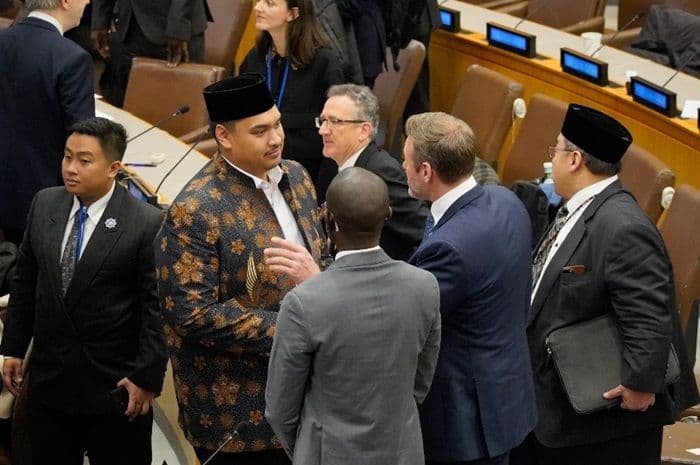 menpora_promosikan_pencak_silat_di_pbb