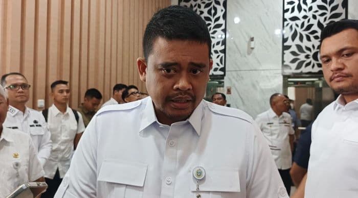 gubsu_pastikan_penyebab_semburan_lumpur_di_madina_akibat_faktor_alam