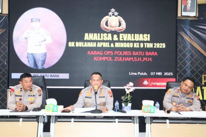 kapolres_batu_bara_perintahkan_gudang_cpo_ilegal_di_lima_puluh_ditutup