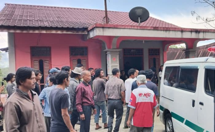 tiga_jenazah_korban_kecelakaan_bus_als_tiba_di_simalungun