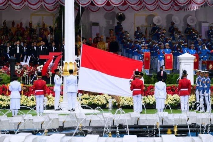 142_ribu_warga_serbu_situs_pendaftaran_upacara_hut_ke80_ri_di_istana_pendaftaran_dibuka_lagi_8_agustus