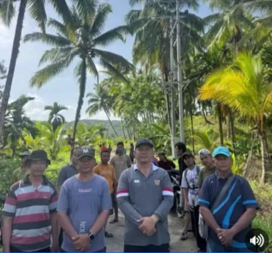 menjelang_80_tahun_merdeka_listrik_pln_masuk_ke_roiroi_nias_utara