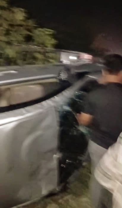 pengemudi_brio_diduga_tabrak_lari_dihajar_massa_di_binjai_