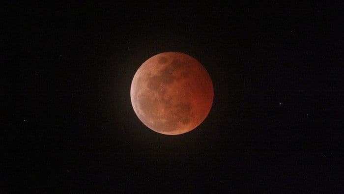 gerhana_bulan_total_78_september_2025_jadwal_lengkap_blood_moon_dan_doa