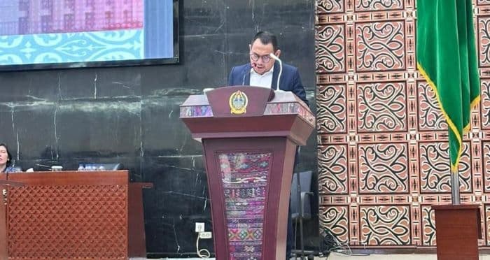 fraksi_pdip_kritik_tajam_rapbd_sumut_2026_pendapatan_turun_pembangunan_lemah