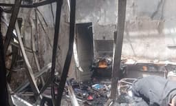 ikahi_imbau_publik_tak_berspekulasi_soal_kebakaran_rumah_hakim_khamozaro_waruwu