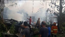 rumah_pengolahan_kayu_di_tebing_tinggi_hangus_terbakar