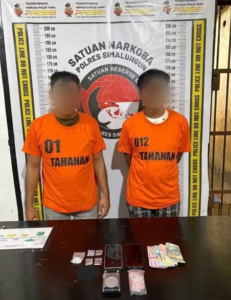 simpan_sabu_di_bawah_pohon_sawit_dua_warga_siantar_ditangkap_polisi
